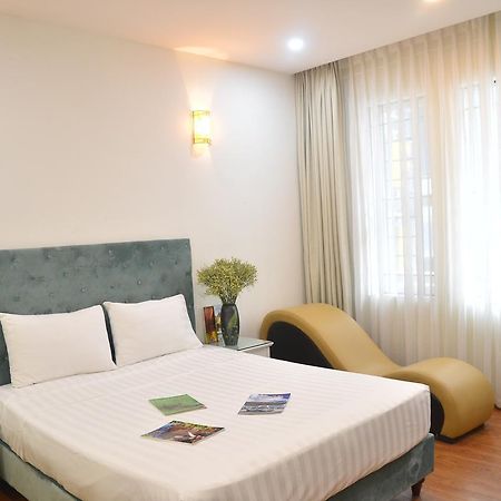 Tran Gia - Lang Ha Hotel Hanoi Exterior photo